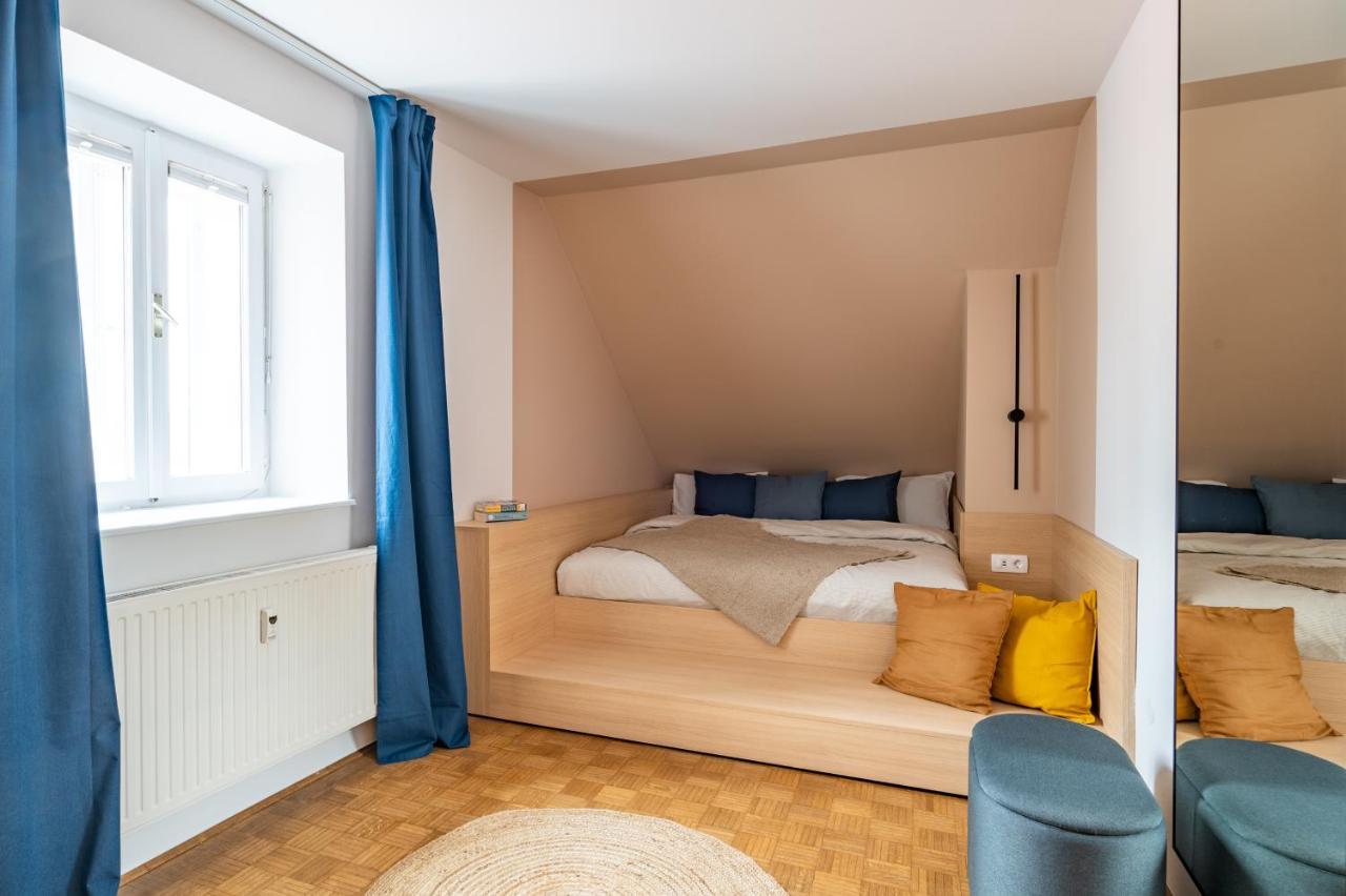 Strict City Apartments Ljubljana Eksteriør bilde